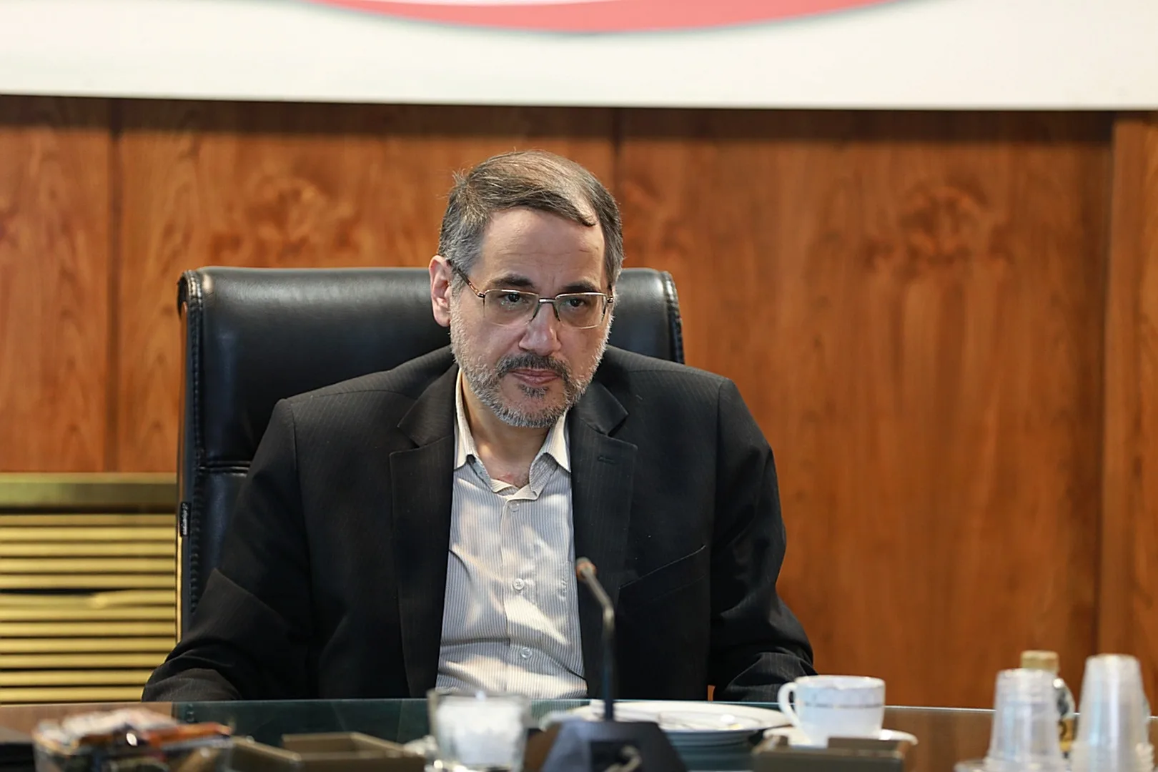 نگاهداری: رشادت های نیروهای نظامی و نظام سلامت در جنگ، مایه فخر تاریخ ایران شد