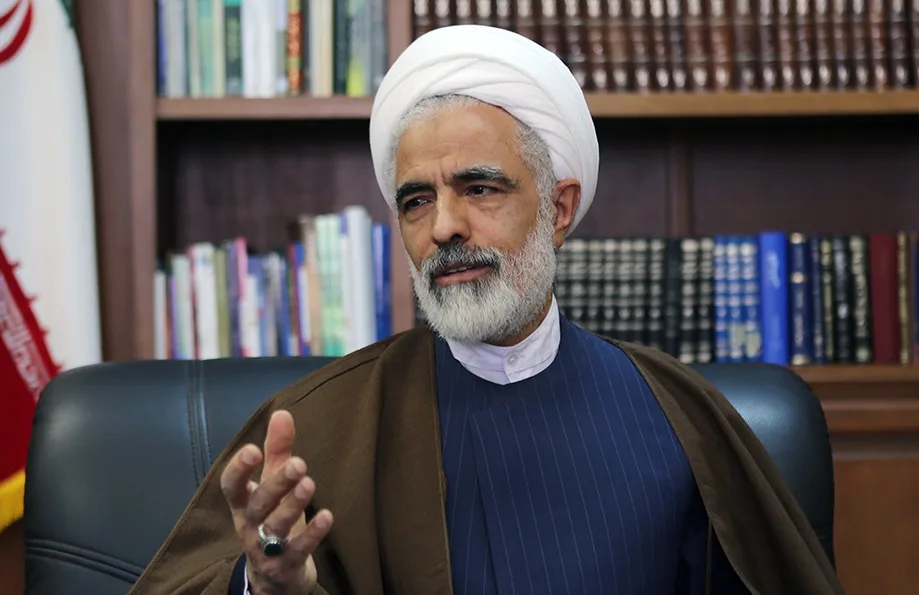 نظر دولت درباره طرح مقابله با نفوذ تأمین نشد؛ طرح باید در کمیسیون قضایی بررسی شود