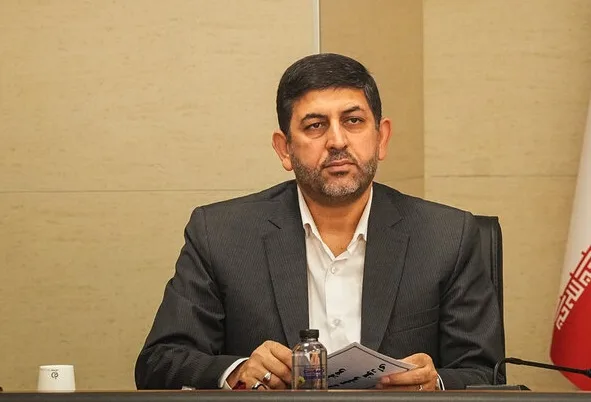 کمیسیون اصل ۹۰ به فعالیت سکوهای دارویی ورود کرد/ مهلت یکماهه وزارت بهداشت برای ارائه چارچوب قانونی