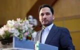 مکاتبه ای نکردن فقط یه پیش نویس رو برگه معمولی آ۴ هست که اونم سند نمیشه بودجه رو در جلسه خصوصی با رئیس جمهور خواستن و رئیس هم پریده بهشون سند رو کاملش رو قطعا دوستان اط.سپاه دارن
